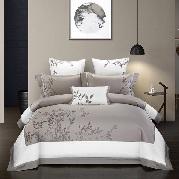 Four-piece cotton embroidery embroidery home textile.