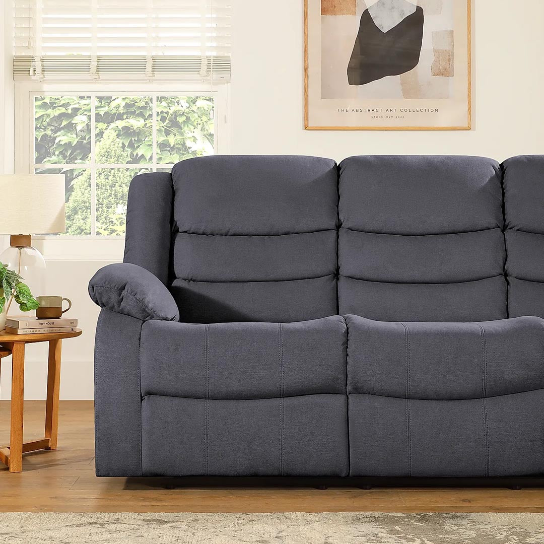 "3+2 recliner sofa with adjustable footrest"